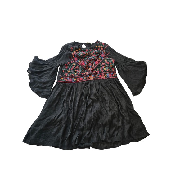 Umgee Dresses & Skirts - Umgee Boho Embroidered Mini Dress M Black Bell Sleeve Peasant Festival